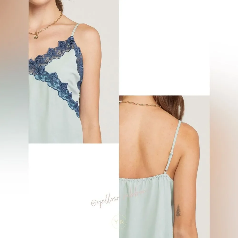NEW Lace Trim Cami Sleeveless Top - Picture 3 of 5